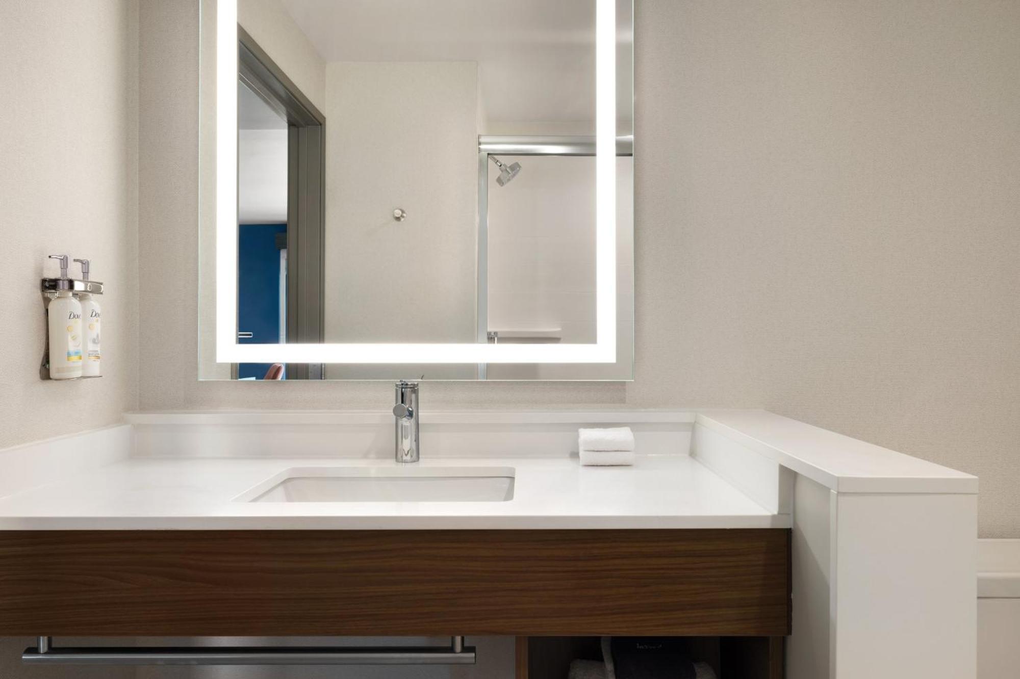 Holiday Inn Express Cape Canaveral By Ihg Kültér fotó